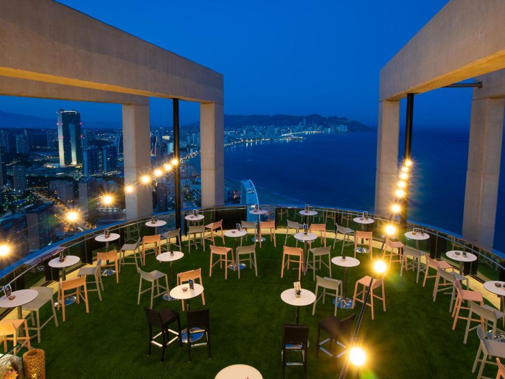 Costa Blanca, Benidorm: Gran Hotel Bali 4*