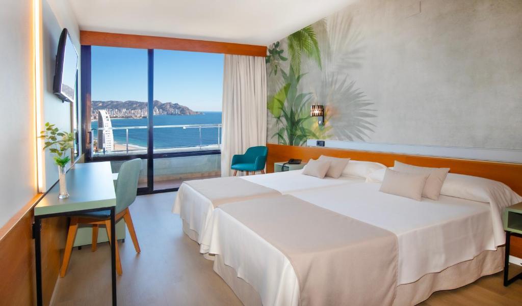 Costa Blanca, Benidorm: Gran Hotel Bali 4*