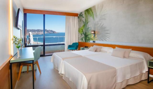 Costa Blanca, Benidorm: Gran Hotel Bali 4*
