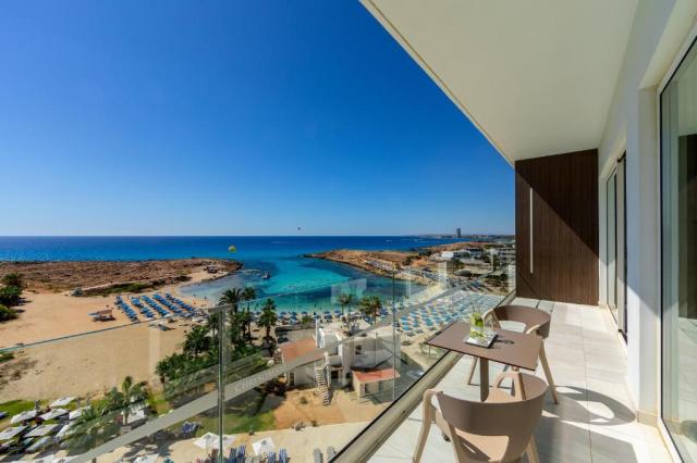 Cyprus, Ayia Napa: Chrysomare Beach Hotel & Resort 5*