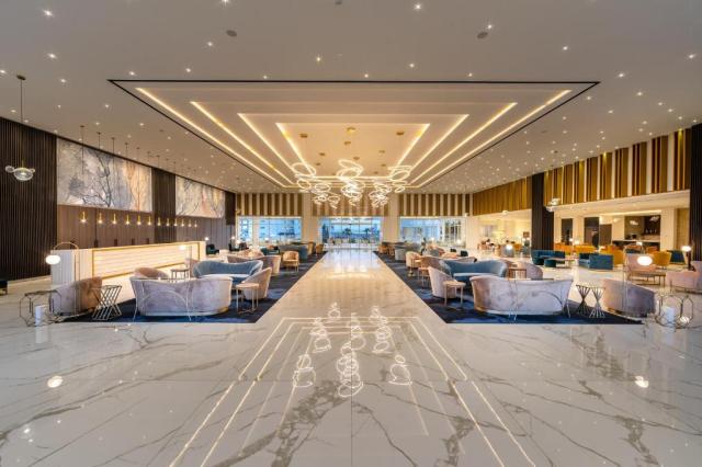 Cyprus, Ayia Napa: Chrysomare Beach Hotel & Resort 5*
