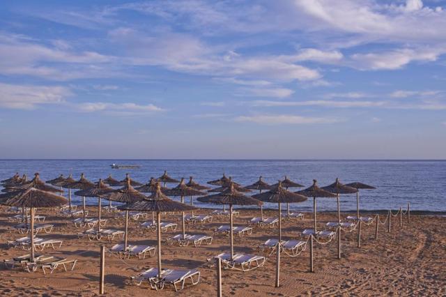 Korfu: Labranda Sandy Beach 4*