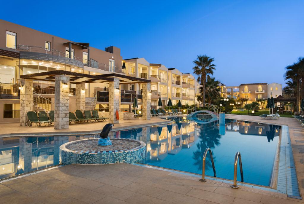 Kréta: Maleme Mare Beach Resort 3*+