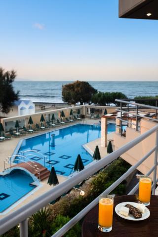 Kréta: Maleme Mare Beach Resort 3*+