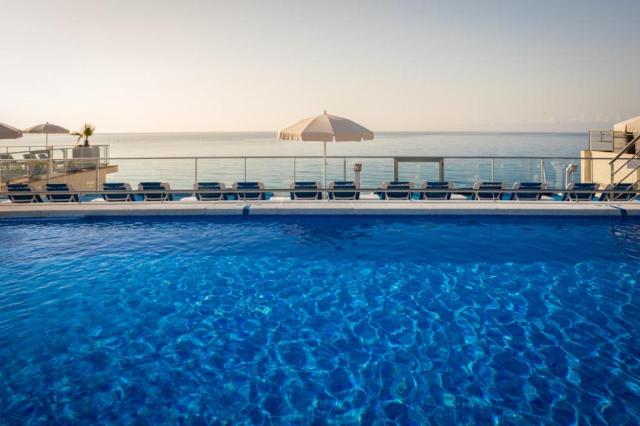 Costa Brava: H TOP Pineda Palace 4*