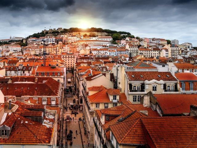 Madeira a Lisabon: Ostrov večnej jari a mesto moreplavcov