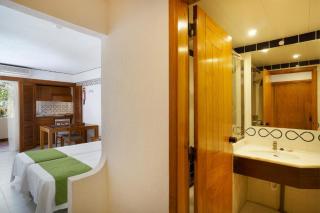 Golden Club Cabanas