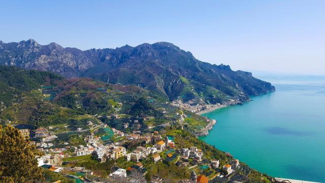 Taliansko: Amalfi, Positano, Capri, Sorrento, Neapol, Pompeje a