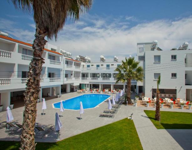 Cyprus, Paphos: Princessa Vera Hotel 3*+