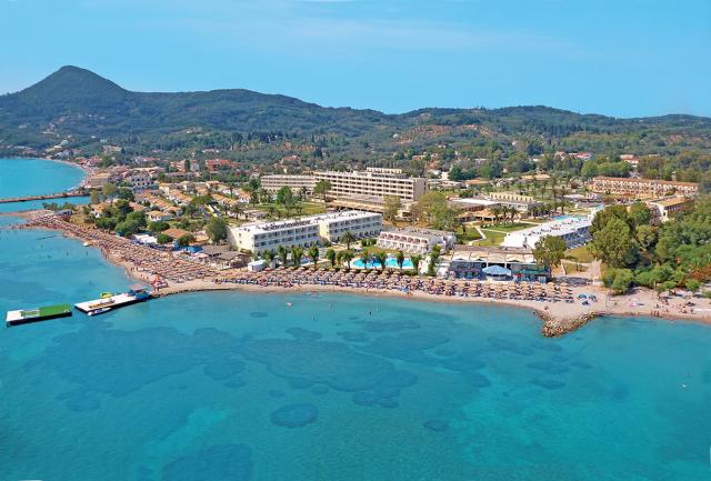 Korfu: Messonghi Beach Holiday Resort 3*+