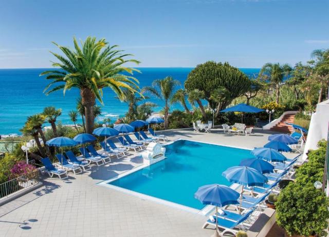 Ischia: Hotel Capizzo 3*