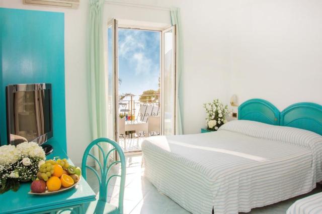 Ischia: Hotel Capizzo 3*