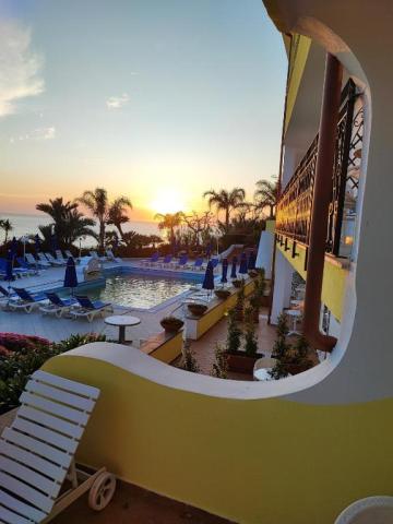 Ischia: Hotel Capizzo 3*