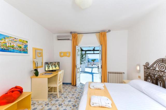 Ischia: Romantica Resort & Spa 4*