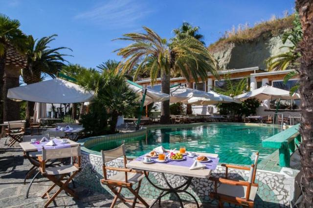 Ischia: Romantica Resort & Spa 4*