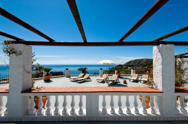 Ischia: Romantica Resort & Spa 4*