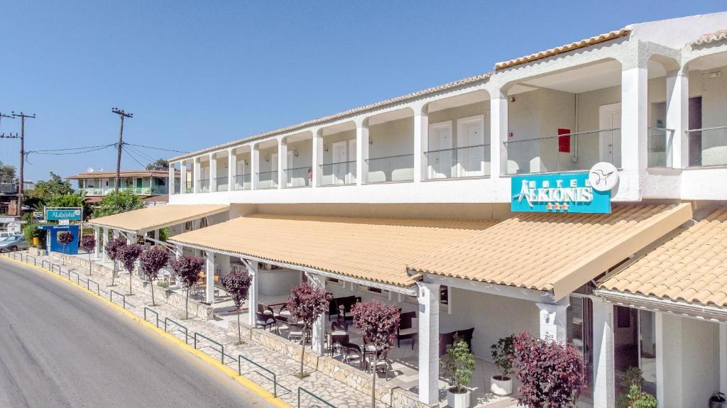 Korfu: Alkionis Hotel 3*