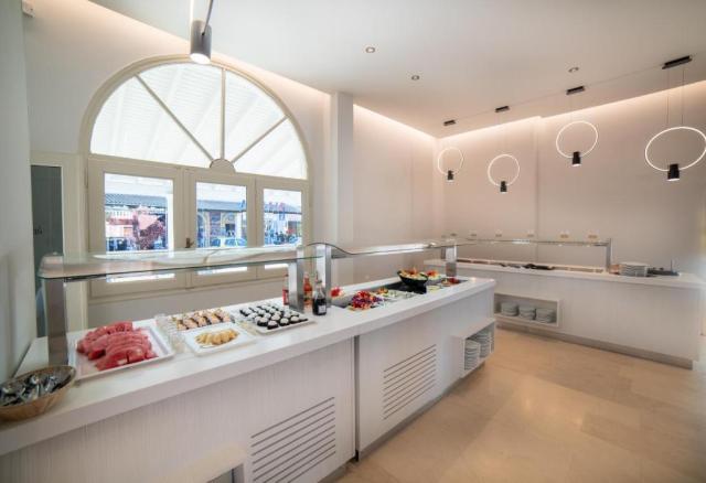 Korfu: Alkionis Hotel 3*