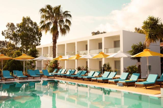 Korfu: Nasos Hotel & Resort 3*