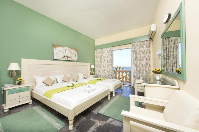 Korfu: Potamaki Beach Hotel 3*