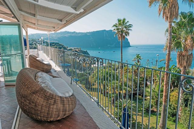 Ischia: Providence Terme 4*