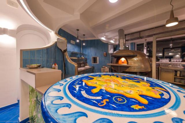 Ischia: Providence Terme 4*