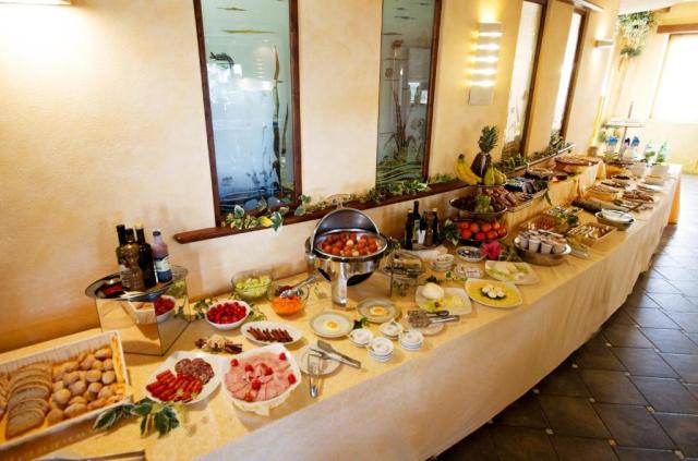 Kalábria: Tonicello Resort 3*+