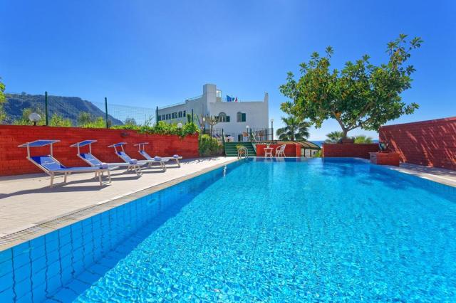 Ischia: Punta Imperatore 4*