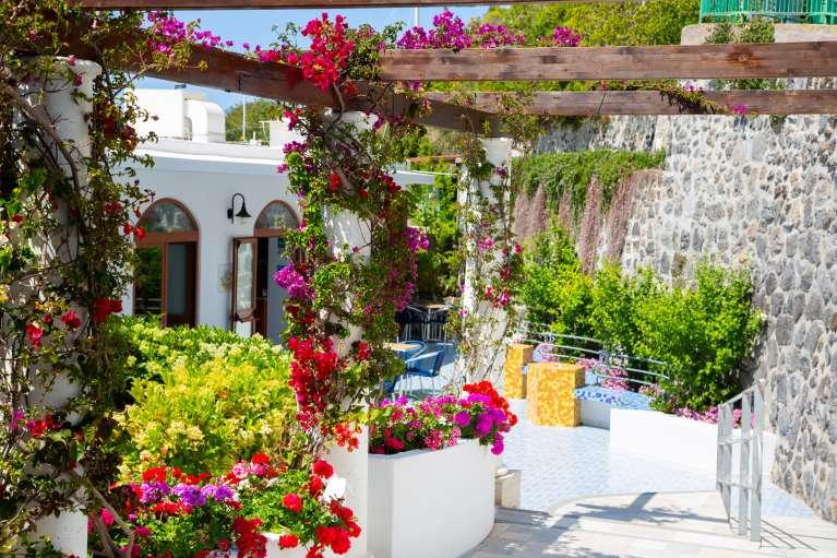 Ischia: La Mandorla 3*