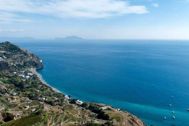 Ischia: La Mandorla 3*