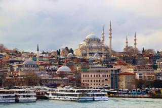 Predvianočný Istanbul: Po stopách sultánov až na Grand Bazaar