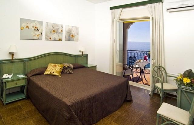 Sicília: Park Hotel Silemi 4*