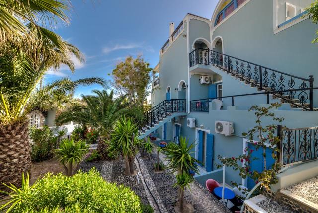 Santorini: Pantheon Hotel by Villa Olympia 3*