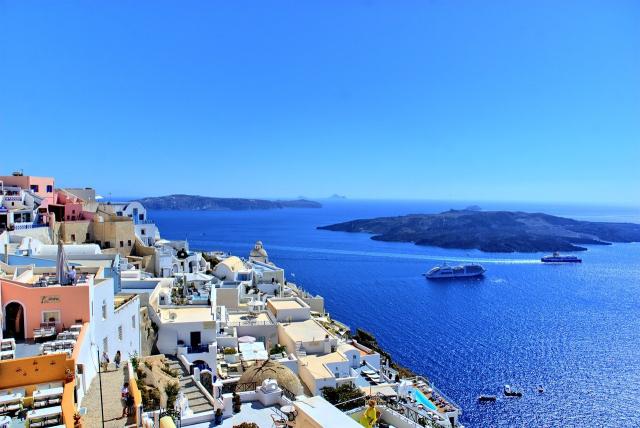 Santorini: Pantheon Hotel by Villa Olympia 3*