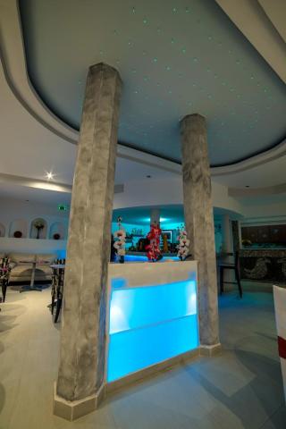 Santorini: Pantheon Hotel by Villa Olympia 3*