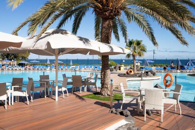 Lanzarote: Grand Teguise Playa 4*