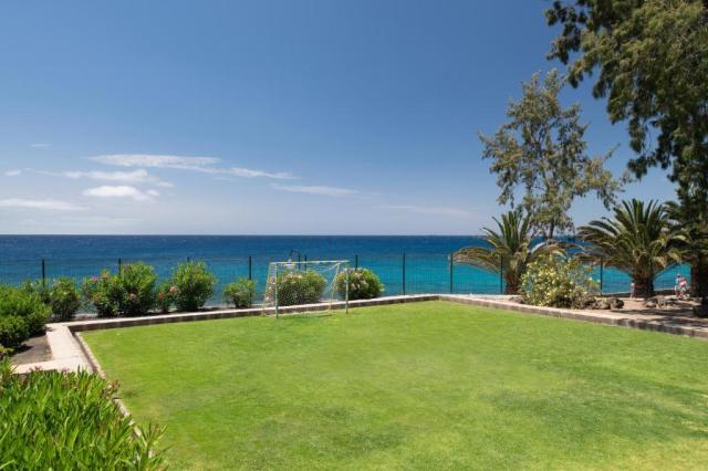 Lanzarote: Grand Teguise Playa 4*