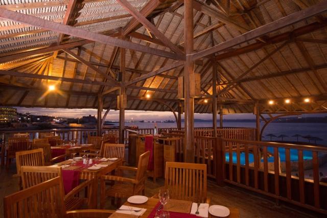 Malta: Ramla Bay Beach Resort 4*