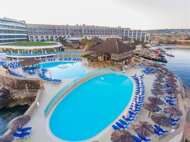 Malta: Ramla Bay Beach Resort 4*