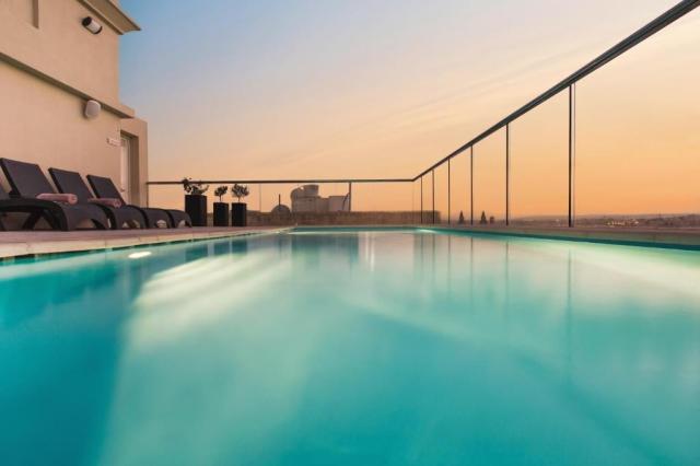 Malta: AX The Victoria Hotel 4*