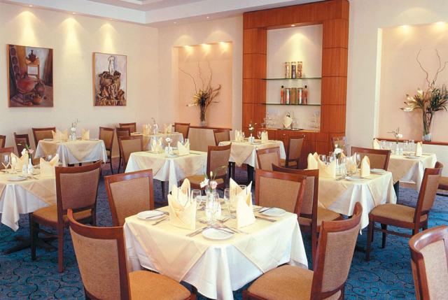 Cyprus, Paphos: Cynthiana Beach Hotel 3*