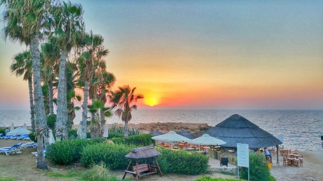 Cyprus, Paphos: Cynthiana Beach Hotel 3*
