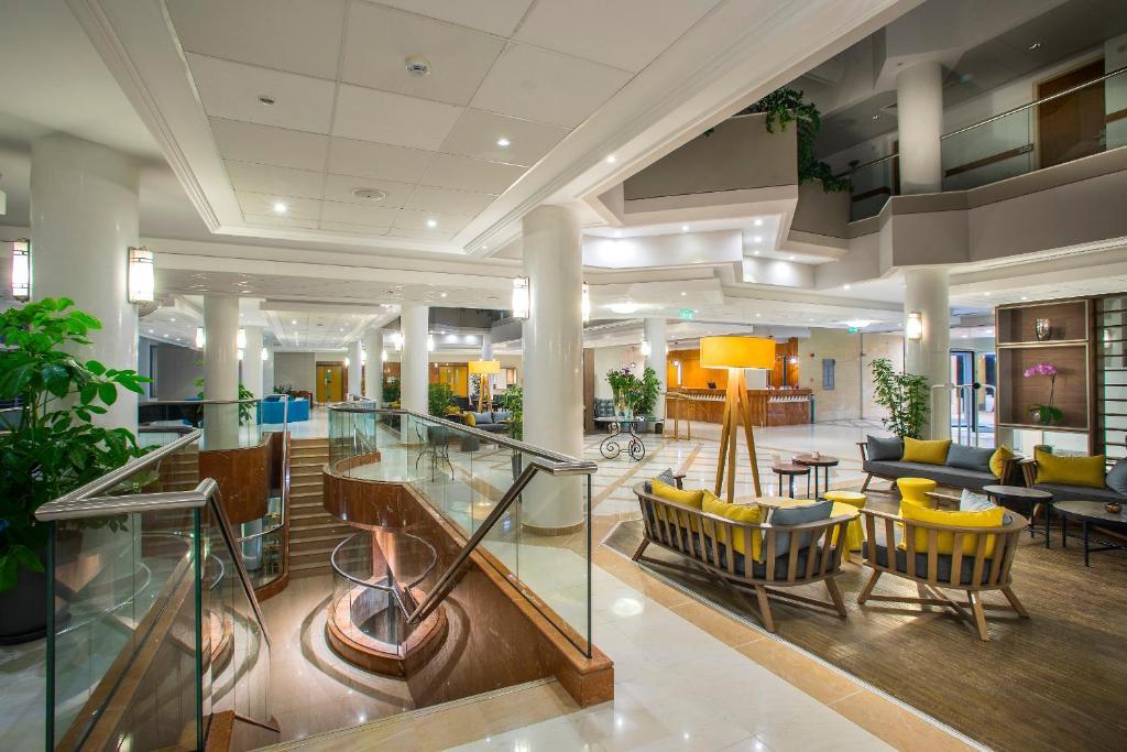 Cyprus, Paphos: Leonardo Cypria Bay 4*+