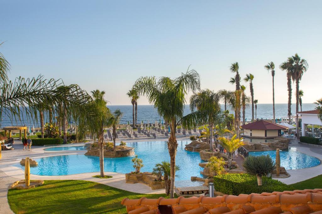Cyprus, Paphos: Leonardo Cypria Bay 4*+