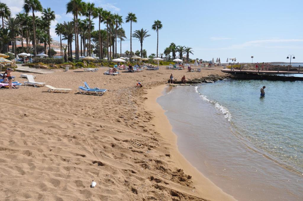 Cyprus, Paphos: Leonardo Cypria Bay 4*+