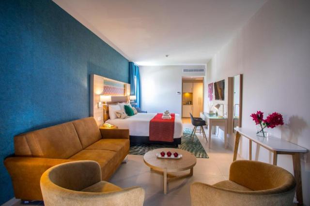 Cyprus, Paphos: Leonardo Cypria Bay 4*+