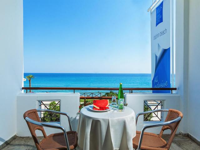 Chalkidiki: Xenios Dolphin Beach Hotel 3*