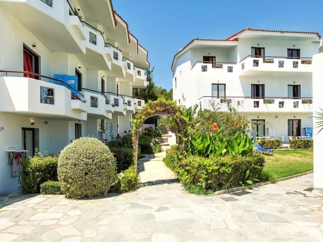 Chalkidiki: Xenios Dolphin Beach Hotel 3*