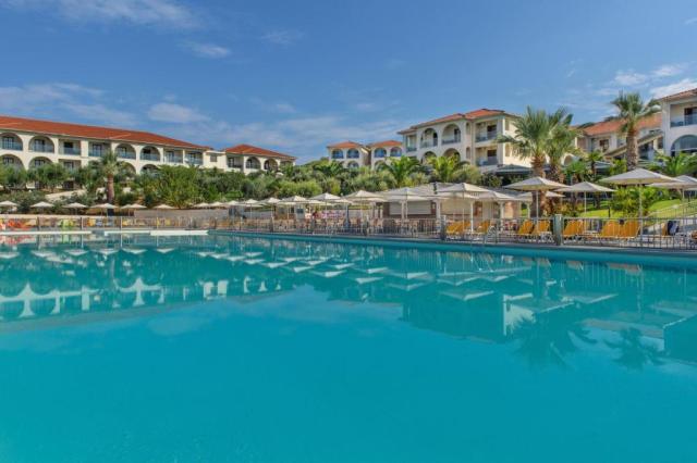 Chalkidiki: Akrathos Beach 4*+