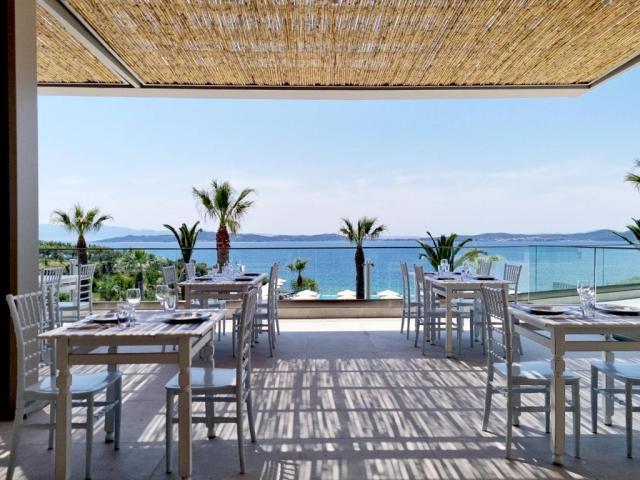 Chalkidiki: Akrathos Beach 4*+